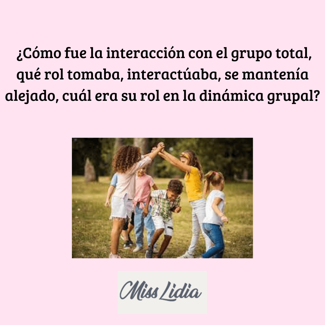 Grupo de niños juega o comparte en ronda al aire libre Fotografía de varios niños de pie y sentados en un espacio verde, con una escena de juego o interacción grupal. El texto pregunta por la participación en el grupo total.