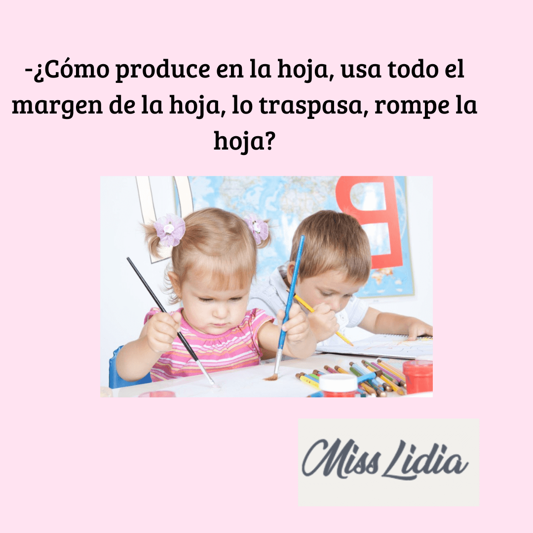 Dos niños pintan con pinceles y lápices en una placa sobre el uso de la hoja Fotografía de dos niños pequeños trabajando sobre una mesa con pinceles y materiales de dibujo. El texto pregunta si usa todo el margen de la hoja o la traspasa.
