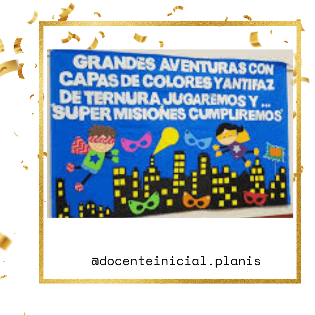Cartel de egreso con superhéroes Cartel decorativo azul con letras blancas, figuras de superhéroes, máscaras de colores y un fondo de edificios nocturnos.