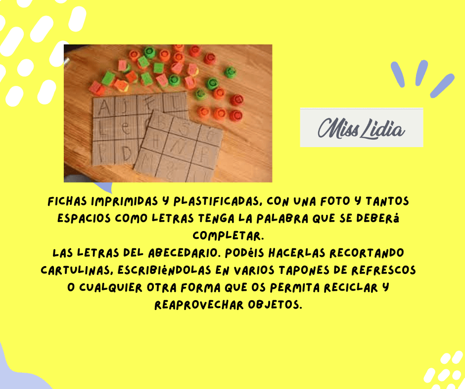 Completar palabras con letras y tapitas Una mesa con cartulinas cuadriculadas con letras dibujadas y varias tapitas de colores alrededor, en una propuesta para completar palabras con letras.